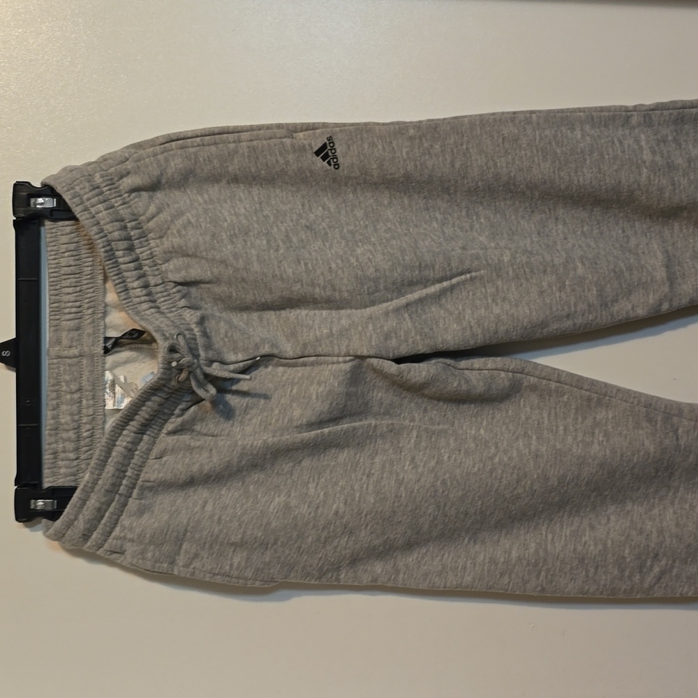 Adidas Women's Light Gray Joggers